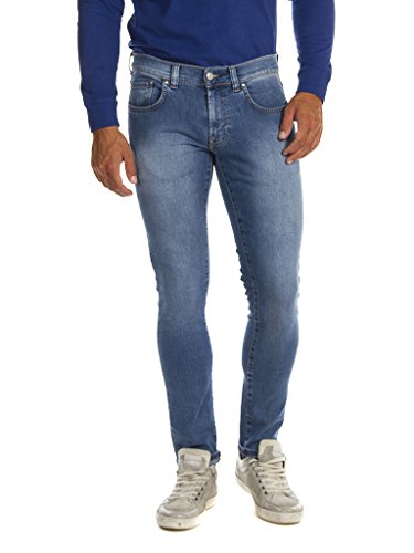 Miglior jeans uomo nel 2022 [basato su 50 valutazioni di esperti]