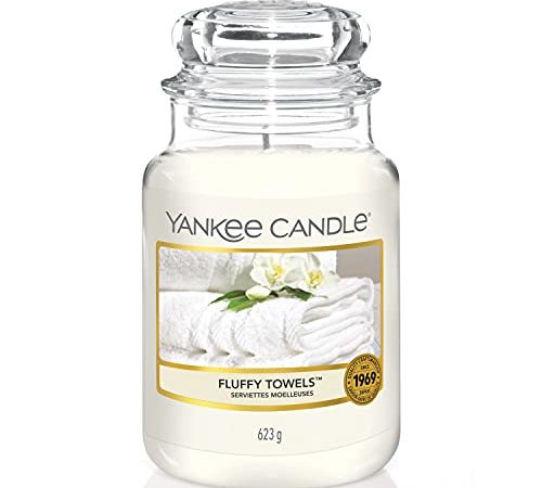 YANKEE CANDLE Candela Profumata In Giara Grande, Soffici Asciugamani, Durata Fino A 150 Ore, Fluffy Towels, ‎10.16 x 10.16 x 17.78 cm; 623 grammi